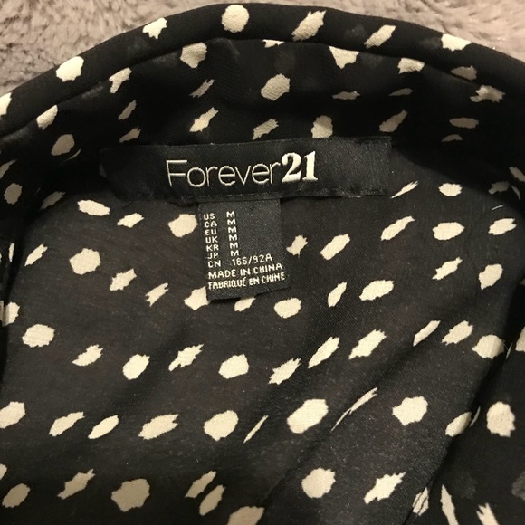 *bundle gift* 🎁 Sheer Button down dress - Picture 3 of 4